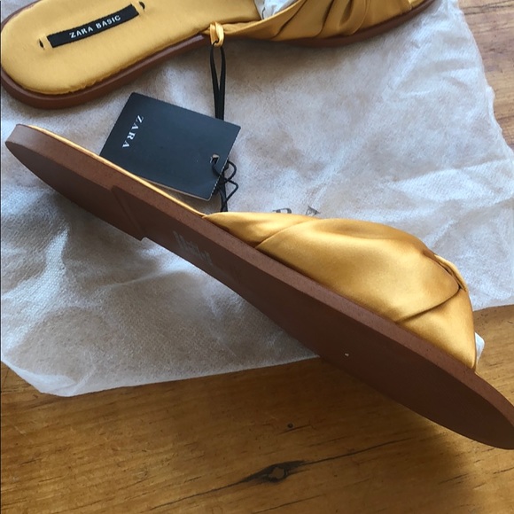 NEW Zara gold satin knot sandals - size 38 - Picture 3 of 3